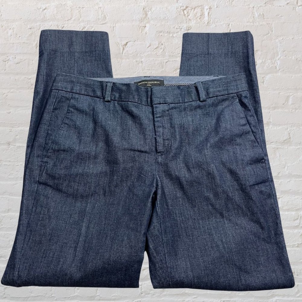 Tapered Medium Wash Banana Republic Avery Chambray Trouser